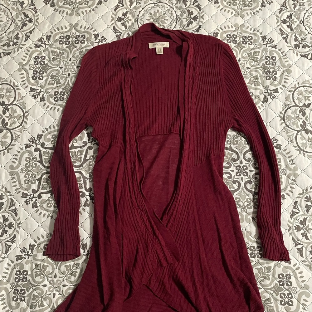 Motherhood Maternity maroon cardigan in medium